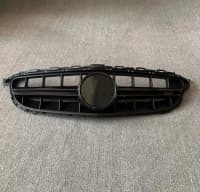 Radiator barmaqlığı Mercedes W205 — şəkil 4