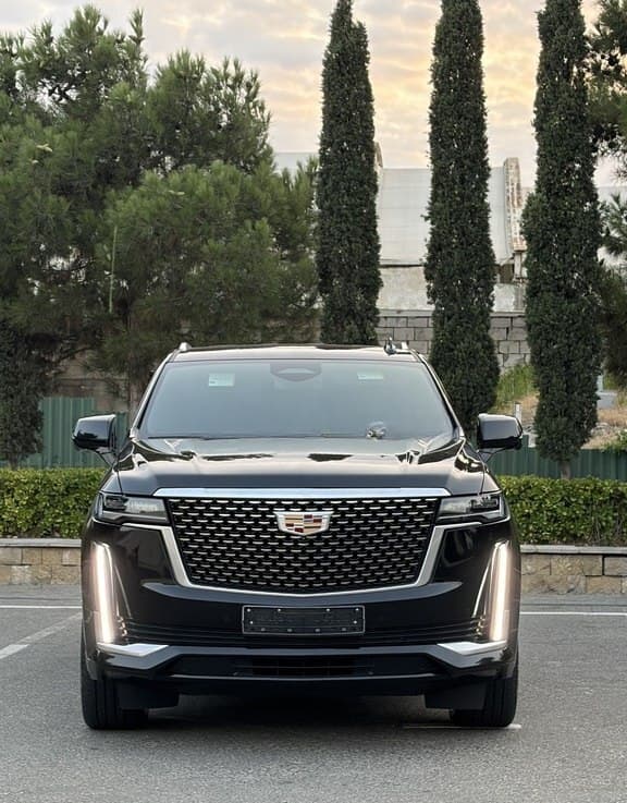Cadillac Escalade, 2023 il, 49000 km, 3000 L