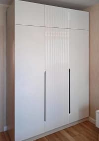 3 qapılı dolab — şəkil 2