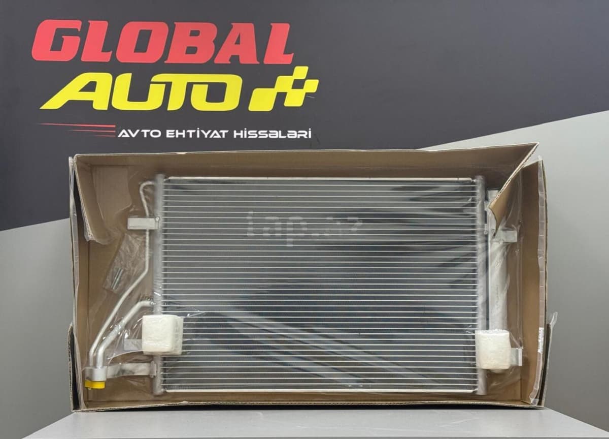 Kondisioner radiatoru Kia Cerato 2009-2012