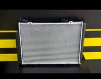 Su radiatoru Mercedes-Benz W202 — şəkil 2
