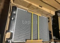 Su radiatoru Mercedes W221 — şəkil 5