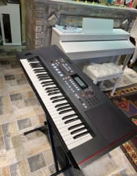 Sintezator və portativ piano Roland — şəkil 6