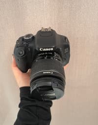 Fotoaparat Canon 600D 18-55mm lens ilə — şəkil 2