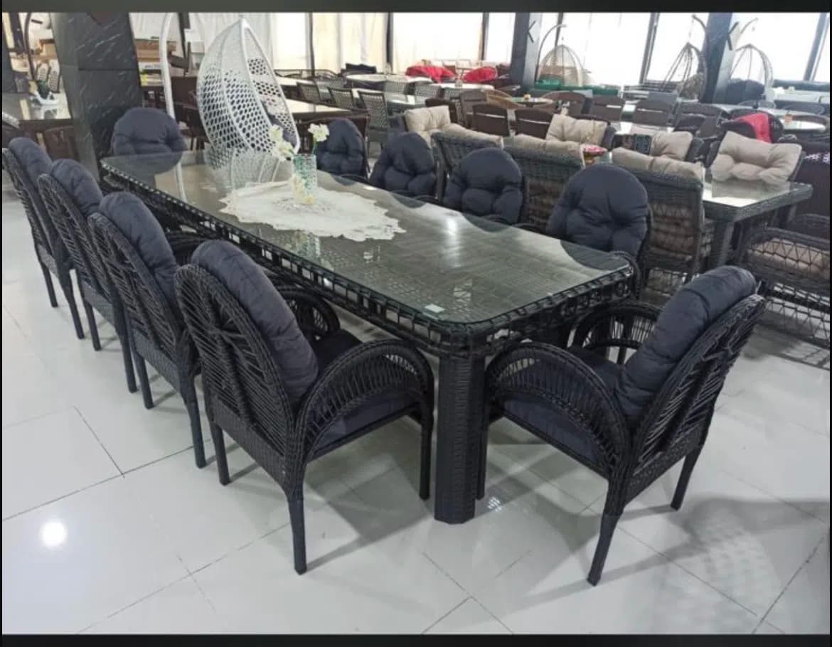 Kvadrat bağ masası, Yaş asfalt rəng