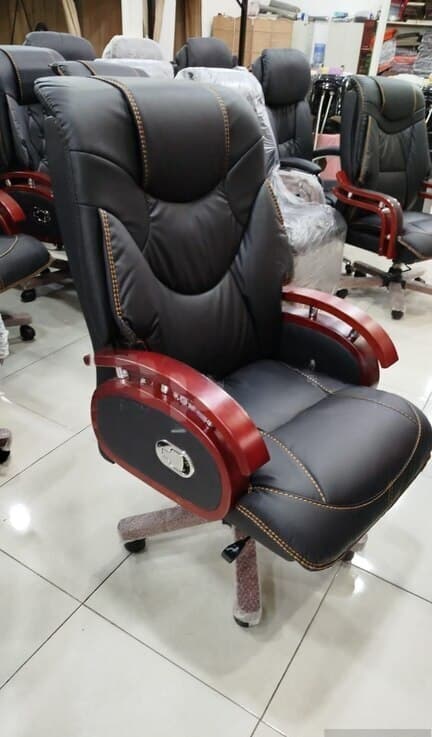 Qarışıq rəng, Ofis üçün kreslo