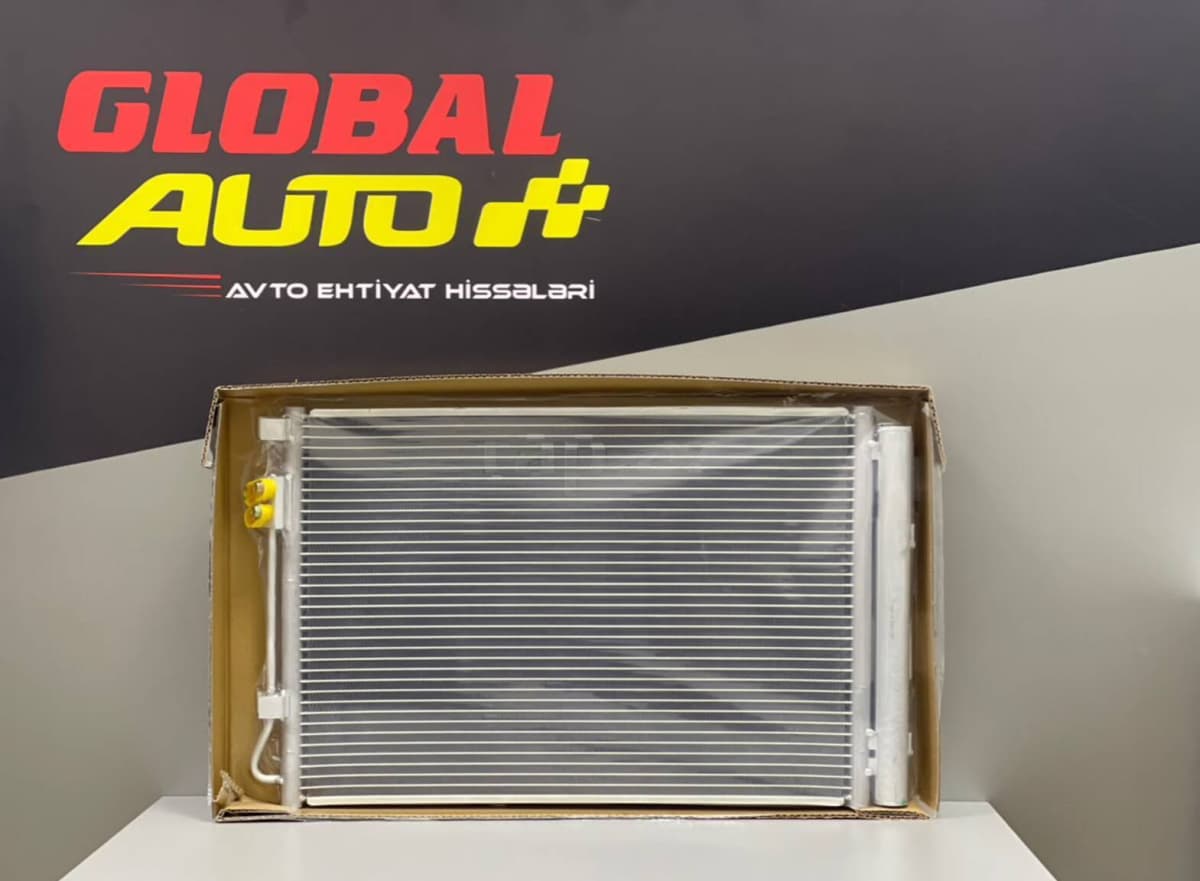 Kondisioner radiatoru Hyundai Accent 2011-2017 1.4