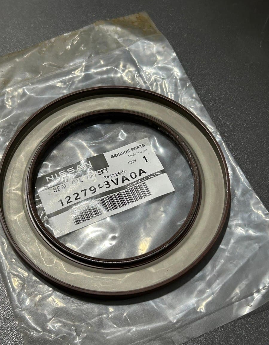 Arxa kipkəc (salnik) Nissan 12279-3va0a