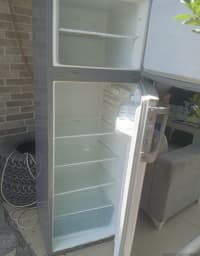 Indesit soyuducu — şəkil 2