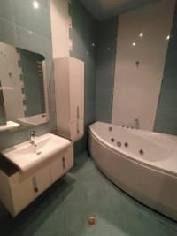 4 otaqlı mənzil 221 m² kirayə verilir — şəkil 14