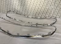 Radiator barmaqlığı kantı Mercedes W212, W213 — şəkil 3
