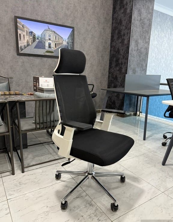 Qara rəng, Ofis üçün kreslo