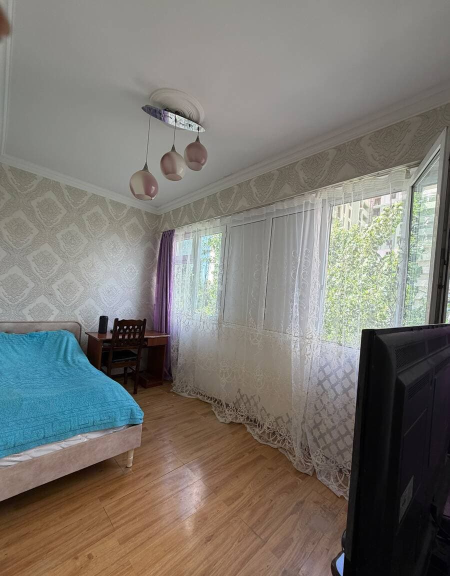 3 otaqlı mənzil 80 m² satılır