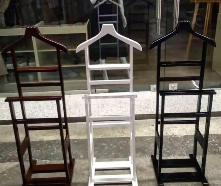 Döşəməüstü asılqan