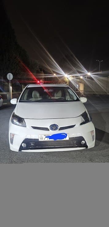 Toyota Prius, 2012 il, 215000 km, 1.8 L