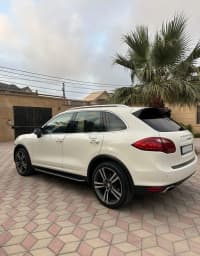 Porsche Cayenne Turbo, 2011 il, 157000 km, 4800 L — şəkil 4