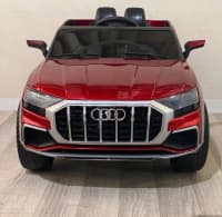 Uşaq elektrik avtomobili Audi Q8 — şəkil 1