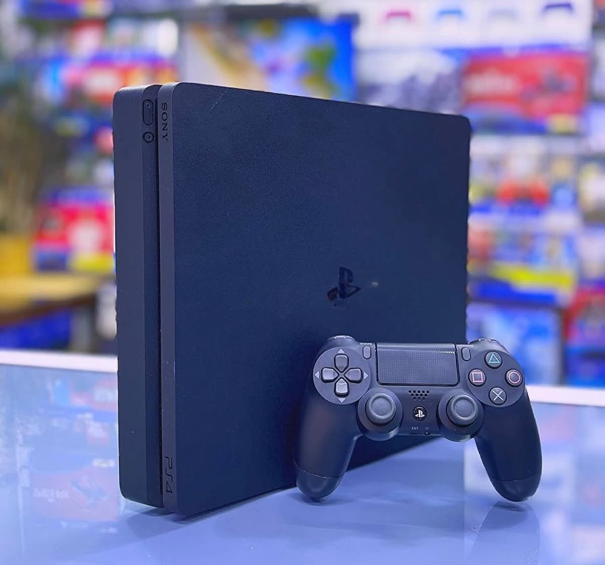 Oyun konsolu Sony PlayStation 4 Slim 1TB