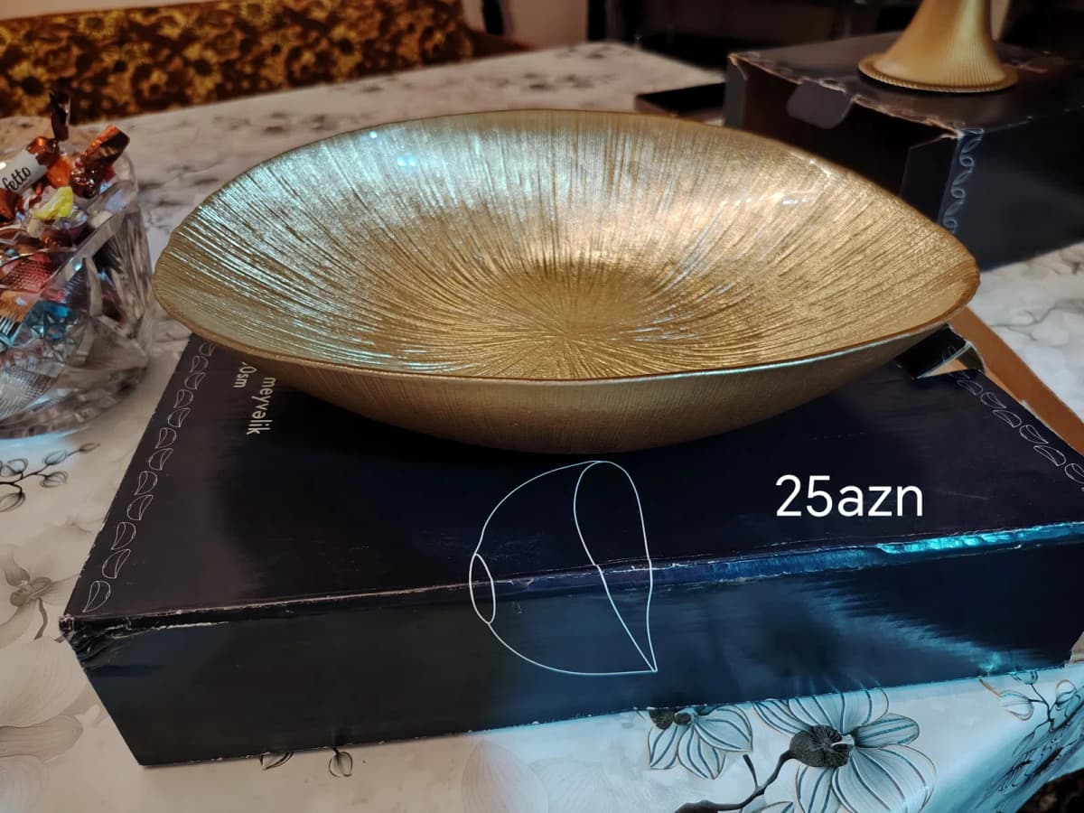 Meyvə qabı Metal material