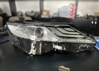 Fara ön işıq Toyota Camry 2018-2022 — şəkil 1