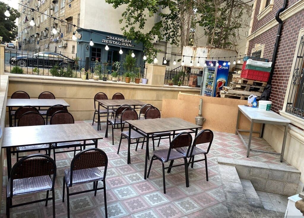 Masa-stul dəsti, Qarışıq rəng