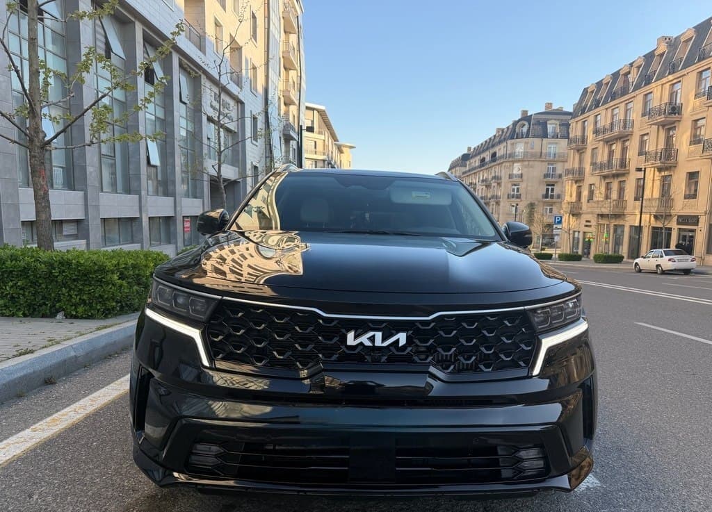 Kia Sorento, 2023 il, 93000 km, 1.6 L