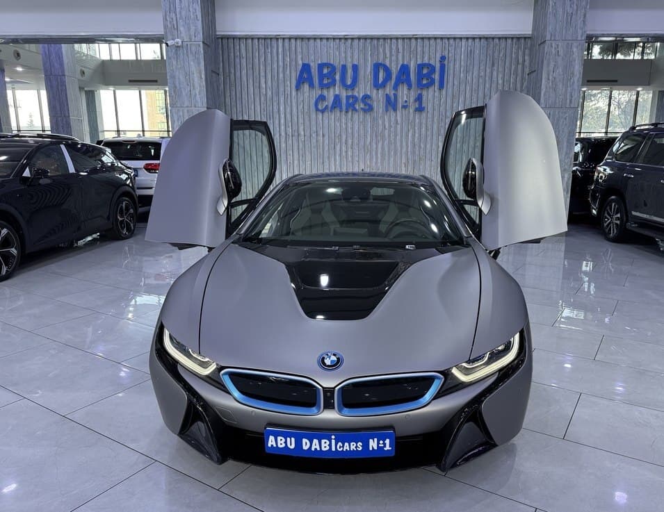 BMW İ8, 2016 il, 22700 km, 1500 L