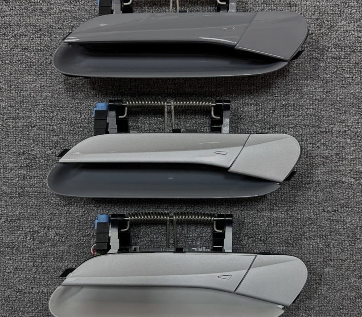 Qapı əl dəstəyi Volkswagen ID.6