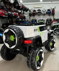 Uşaq avtomobili Jeep Wrangler 4x4 — şəkil 4