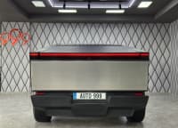 Tesla Cybertruck, 2024 il, 41000 km — şəkil 7
