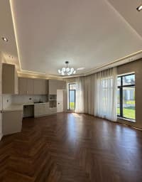 8 otaqlı bağ evi 350 m² satılır — şəkil 19