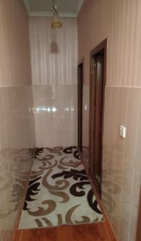 8 otaqlı həyət evi 290 m² satılır — şəkil 5