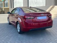 Avtomobil icarəsi Hyundai Elantra — şəkil 3