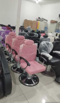 Bərbər və salon kreslosu — şəkil 2