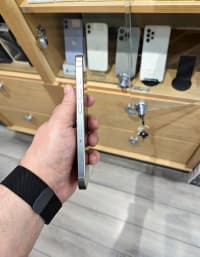 Apple iPhone 15 Pro, 4 GB — şəkil 5