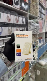1, 2, 3, 4 powerbank, 2, 4 rəng — şəkil 1