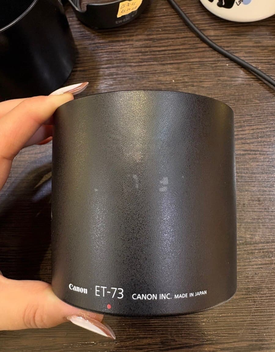 Blenda Canon ET-73