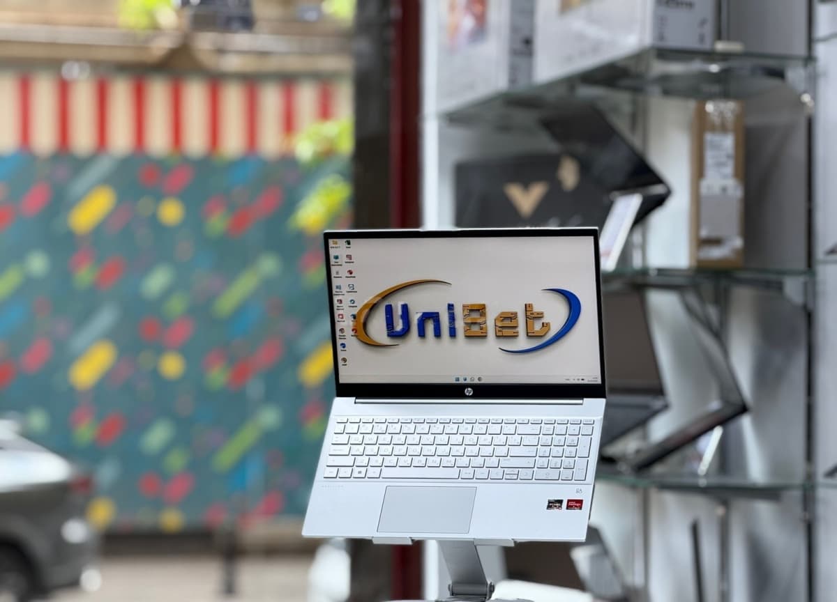HP markalı notbuk, Boz rəng
