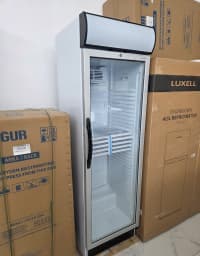 Uğur Şüşə Qapılı Peşəkar Soyuducu Vitrinlər — şəkil 10
