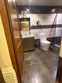 4 otaqlı mənzil 120 m² kirayə verilir — şəkil 10