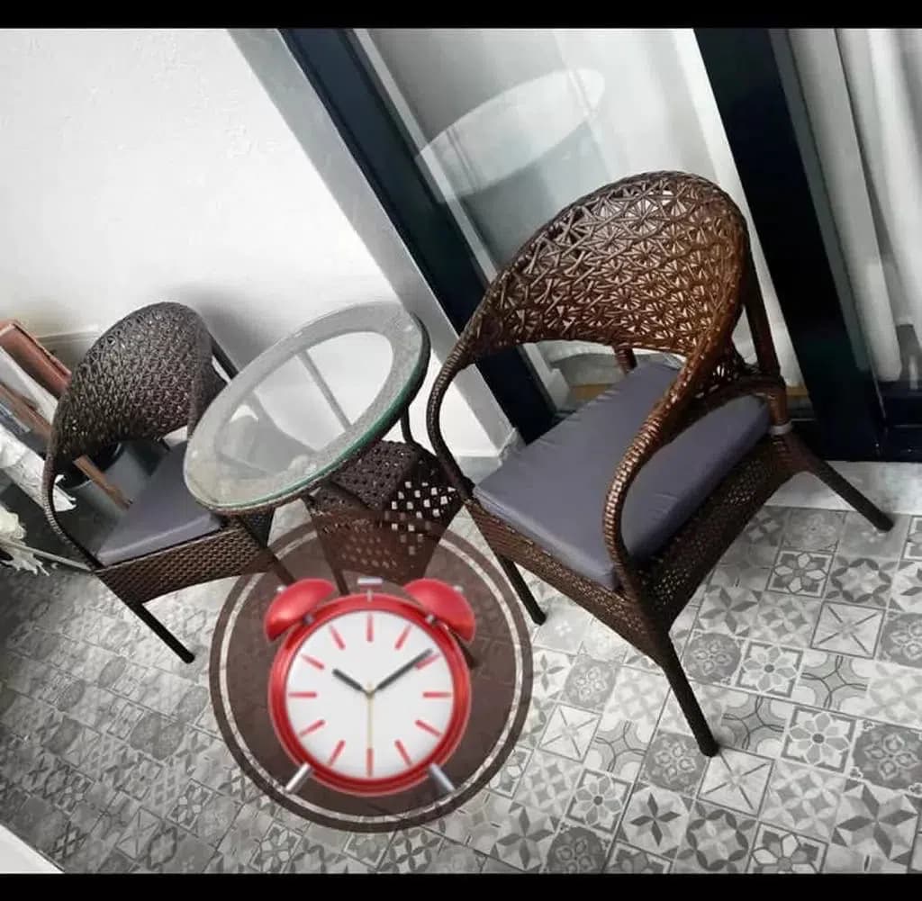 Bağ və eyvan üçün hörmə mebel dəsti