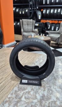 Pirelli P Zero PZ4 Sports 275/35 R20 102Y XL Şini — şəkil 3