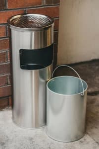 Paslanmaz Metal Zibil Qabı (Qızılı və Gümüşü) — şəkil 2