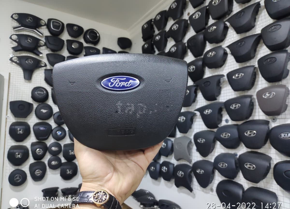 Airbag və airbag qapağı Ford Focus