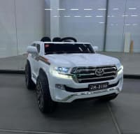 Uşaq elektromobili Toyota Land Cruiser 200 — şəkil 6