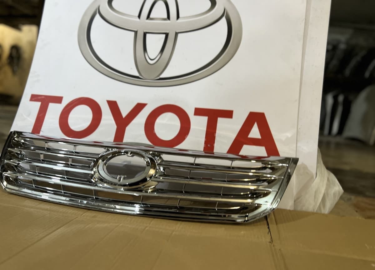 Radiator barmaqlığı Toyota Avalon