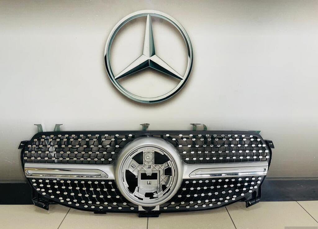 Radiator barmaqlığı Mercedes GLE-Class V167 2019+