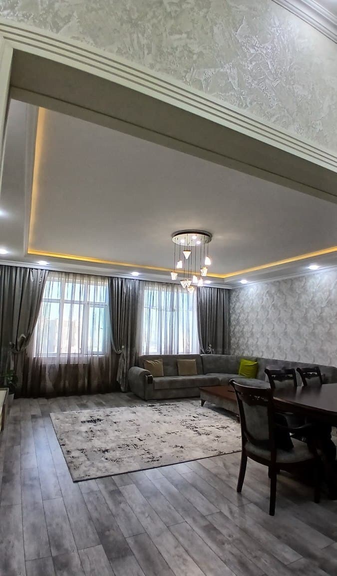 3 otaqlı mənzil 131 m² satılır Bakı, Yasamal r.