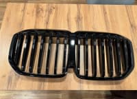 Radiator barmaqlığı BMW G70 2025-2026 — şəkil 2