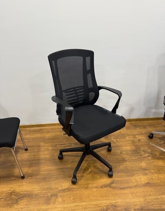 Qarışıq rəng, Ofis üçün kreslo